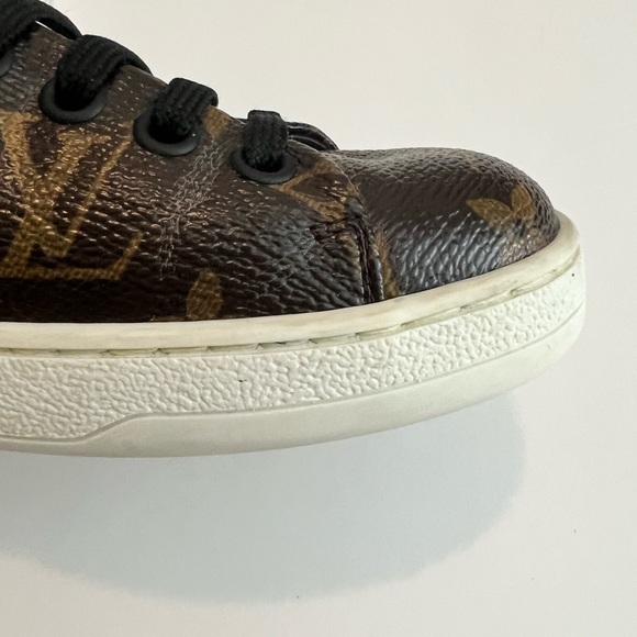 Louis Vuitton LV Monogram Frontrow Sneaker Brown - Picture 9 of 16